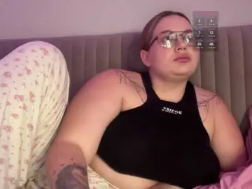 Divana-1  live sex cam
