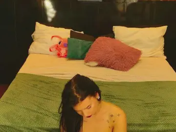 Megansin  live sex cam