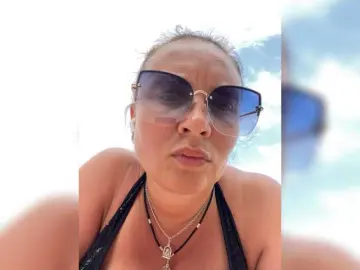 NERVOMOTINA  live sex cam