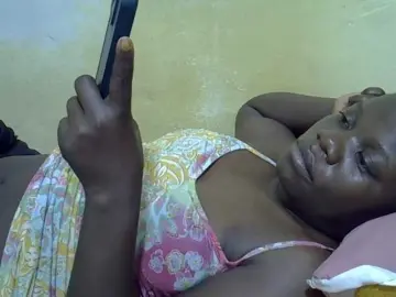 Pretty-doll  live sex cam