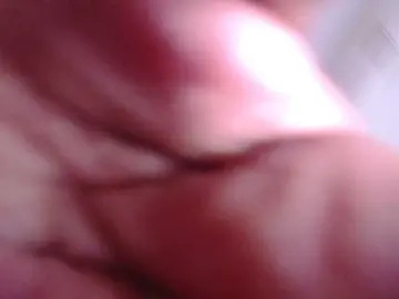 Crystalbee  live sex cam