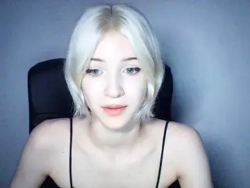 Leylawinka  live sex cam
