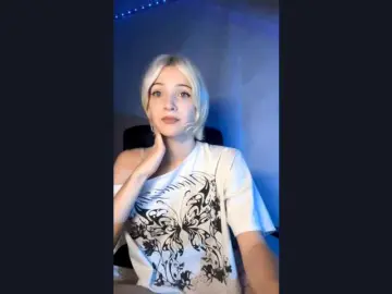 Leylawinka  live sex cam