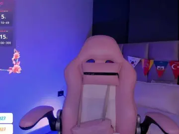 -Giia  live sex cam