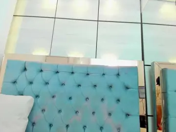 ConnieOssa  live sex cam