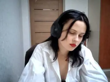 DelfinaStrauss  live sex cam