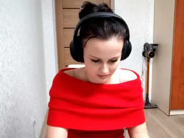 DelfinaStrauss  live sex cam