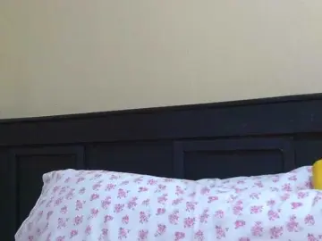 Kinky-1  live sex cam