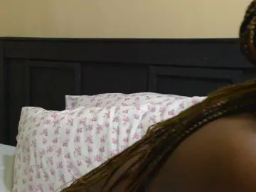 Kinky-1  live sex cam
