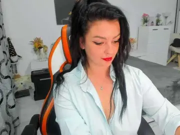 LadyEcho  live sex cam