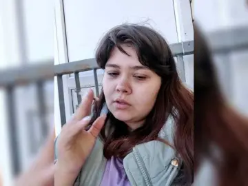 NessiePolly  live sex cam