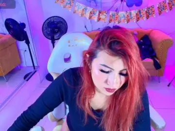 Sofi-monroeee  live sex cam