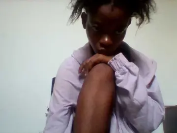 Sweetshal3  live sex cam