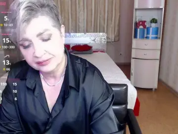 Sexy-milffa  live sex cam