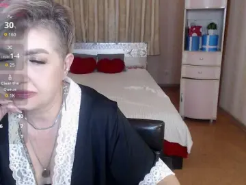 Sexy-milffa  live sex cam