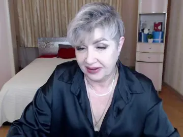Sexy-milffa  live sex cam