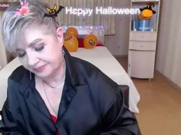 Sexy-milffa  live sex cam
