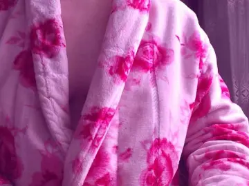 Sweetbrunete  live sex cam