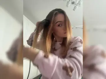 -Lana-Chester-  live sex cam