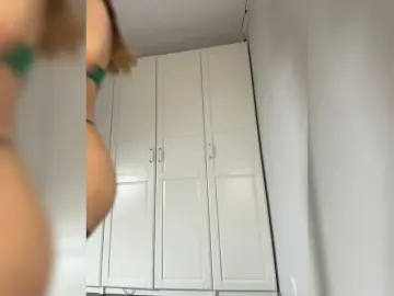 -Lana-Chester-  live sex cam