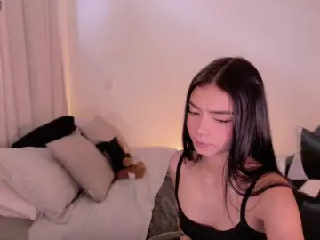 AnabelWolf  live sex cam
