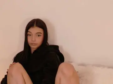AnabelWolf  live sex cam