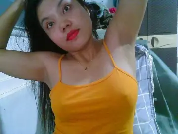 Courtney01  live sex cam