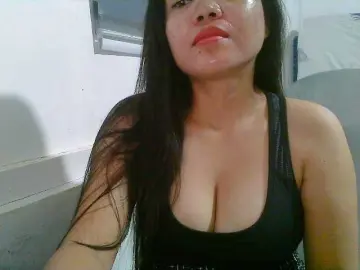 Courtney01  live sex cam