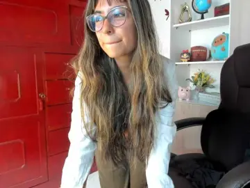 Isabella221  live sex cam