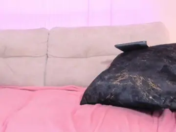 Kenia-Storm  live sex cam