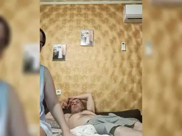 Marine1995  live sex cam