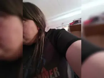 Martovskaya  live sex cam