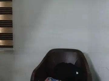 Sweetncreamy  live sex cam