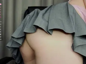 UwULisa  live sex cam