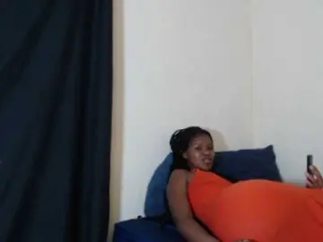 BonnieL  live sex cam