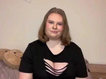 BriannaDoll  live sex cam