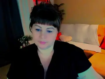 CrystaalStaar  live sex cam