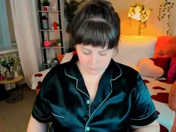 CrystaalStaar  live sex cam
