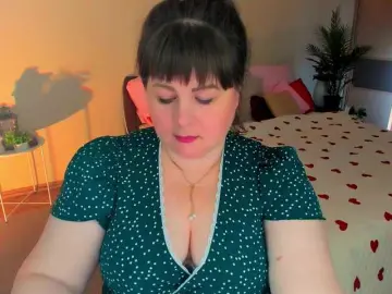 CrystaalStaar  live sex cam