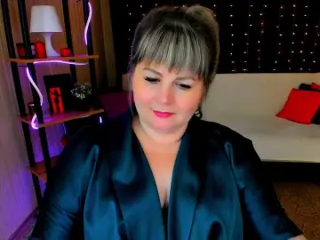 CrystaalStaar  live sex cam
