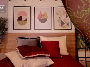 LunaRuso  live sex cam