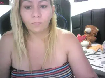 Mariana0x  live sex cam