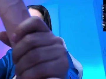 Saskyaajohnson  live sex cam