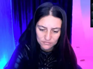 Saskyaajohnson  live sex cam