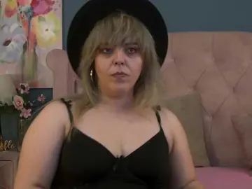 ZoeSkye  live sex cam