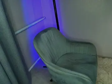 Lauramarti  live sex cam