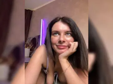 DariaPon  live sex cam