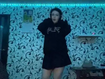 DetraCamaj  live sex cam