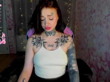 MalinaLaura  live sex cam