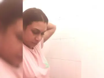 SexyCherri  live sex cam